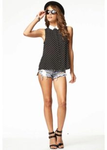 Жіночі шорти 2020 (183 фото): модні довгі і короткі для фітнесу, трикотажні і вовняні, червоні, чорні та білі