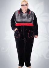 жіночі Велюрові спортивні костюми (95 фото): костюми великих розмірів з велюру, брендові та зі стразами, в чорному кольорі