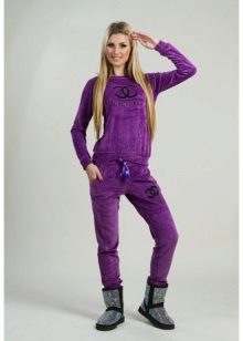 жіночі Велюрові спортивні костюми (95 фото): костюми великих розмірів з велюру, брендові та зі стразами, в чорному кольорі