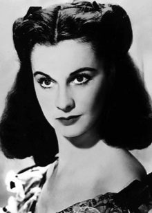 Жіночі зачіски 40-х років (34 фото): як зробити зачіску, яка була в моді в 40-х роках? Які зачіски були популярні в СРСР?