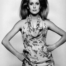 Жіночі зачіски 70-х років (37 фото): мода на зачіски і стрижки в СРСР. Як зробити укладку на короткі волосся?