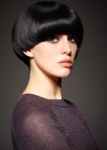 Жіночі зачіски 70-х років (37 фото): мода на зачіски і стрижки в СРСР. Як зробити укладку на короткі волосся?