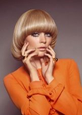 Жіночі зачіски 70-х років (37 фото): мода на зачіски і стрижки в СРСР. Як зробити укладку на короткі волосся?