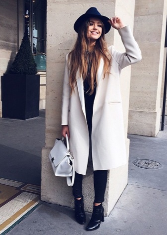 Жіночі зимові чоботи (61 фото): валяні повстяні і хутряні шуби з полями і інші моделі 2020, як носити з шубою