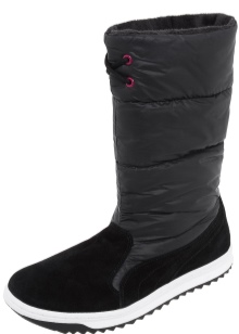 Жіночі зимові спортивні чоботи (76 фото): теплі моделі для зими з Фінляндії, взуття фірми Nike і Puma