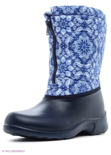 Жіночі зимові спортивні чоботи (76 фото): теплі моделі для зими з Фінляндії, взуття фірми Nike і Puma