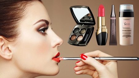Жіноча косметика: елітна та інша косметика. Хто її придумав? Вибір косметики для жінок до 55 років і старше