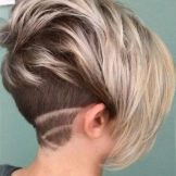 Жіноча стрижка з виголеним потилицею (41 фото): модні зачіски з голеною потилицею для дівчат з короткими і довгими волоссям