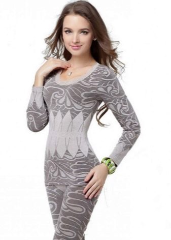 Жіноча термобілизна для холодної погоди (53 фото): як вибрати краще? Рейтинг моделей для зими, їх особливості, плюси і мінуси