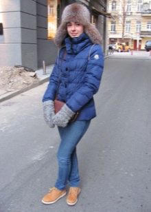 Жіноча зимова взуття Timberland (42 фото): черевики на натуральному хутрі, теплі кросівки та інші. З чим носити їх дівчатам взимку?