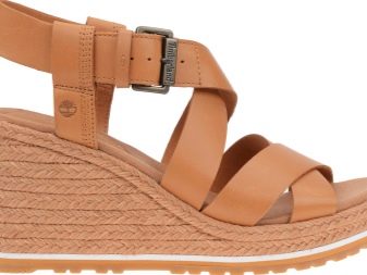 Жіноче взуття Timberland (45 фото): рожеві і чорні, білі тімберленди на підборах і без нього, розмірна сітка, сірі і сині