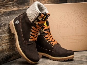 Жіноче взуття Timberland (45 фото): рожеві і чорні, білі тімберленди на підборах і без нього, розмірна сітка, сірі і сині