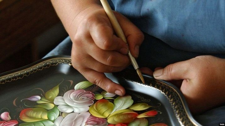 Жостовский піднос: історія промислу, етапи розпису посуду. Форми розписного посуду