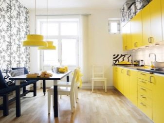 Жовта кухня (88 фото): кухонні гарнітури чорно, біло-зелено – та синьо-жовтого, лимонного і інших кольорів в інтер’єрі, приклади дизайну