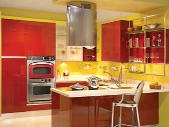 Жовта кухня (88 фото): кухонні гарнітури чорно, біло-зелено – та синьо-жовтого, лимонного і інших кольорів в інтер’єрі, приклади дизайну