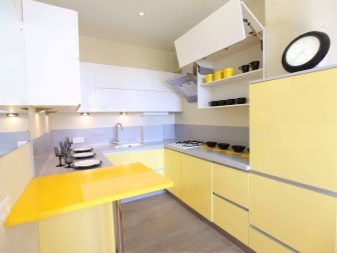 Жовта кухня (88 фото): кухонні гарнітури чорно, біло-зелено – та синьо-жовтого, лимонного і інших кольорів в інтер’єрі, приклади дизайну