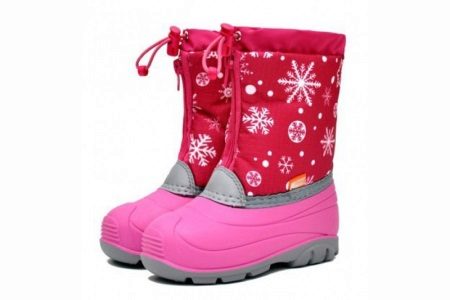 Зимові чоботи для дівчаток (82 фото): шкіряні для підлітків на зиму, непромокальні і на натуральному хутрі, відгуки