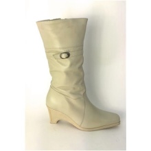 Зимові чоботи Рікер (61 фото): жіночі моделі 2020 на зиму з натуральної шкіри і дутики німецької фірми Rieker, відгуки