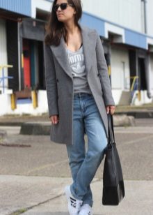 Зимові кросівки Адідас (60 фото): Терекс, Adidas Climaproof і Climawarm, моделі з хутром, високі, теплі дитячі Нео