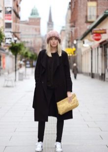 Зимові кросівки Адідас (60 фото): Терекс, Adidas Climaproof і Climawarm, моделі з хутром, високі, теплі дитячі Нео