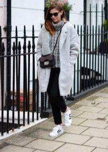 Зимові кросівки Адідас (60 фото): Терекс, Adidas Climaproof і Climawarm, моделі з хутром, високі, теплі дитячі Нео