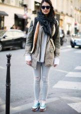 Зимові кросівки Найк (88 фото): з хутром, Nike Air Max Air Force, білі теплі моделі, для бігу, дитячі і високі, скільки коштують