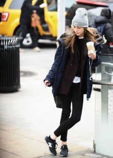 Зимові кросівки New Balance (51 фото): жіночі моделі з хутром, високі теплі коричневі, дитячі, відгуки про Нью Баланс