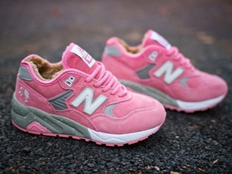 Зимові кросівки New Balance (51 фото): жіночі моделі з хутром, високі теплі коричневі, дитячі, відгуки про Нью Баланс