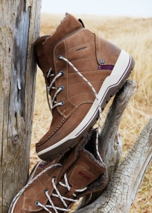 Зимові жіночі чоботи ECCO (43 фото): модні моделі на осінь і зиму