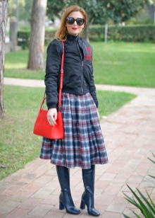 Зимові жіночі чоботи з натуральної шкіри фінського виробництва (64 фото): моделі на повну ногу, дутики, вироблені в Фінляндії