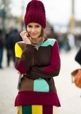 Зимові жіночі шапки 2020-2021 (77 фото): хутряні моделі, шапки-вушанки, з помпоном і з вушками, кубанка, з козирком шкіряні