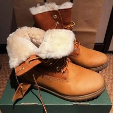 Зимове взуття Timberland: черевики і кросівки з хутром на зиму. З чим носити чорні і білі тімберленди?