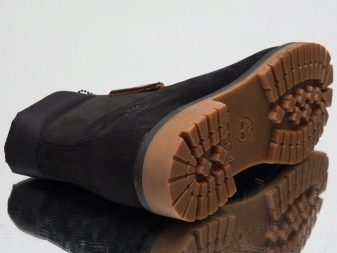 Зимове взуття Timberland: черевики і кросівки з хутром на зиму. З чим носити чорні і білі тімберленди?