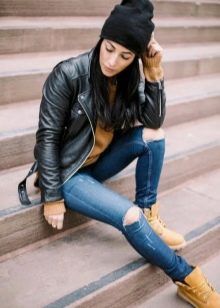 Зимове взуття Timberland: черевики і кросівки з хутром на зиму. З чим носити чорні і білі тімберленди?