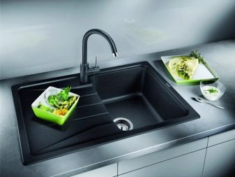Змішувачі для кухні Blanco (23 фото): особливості і пристрій кухонних кранів Blanco для питної води. Огляд моделей Mida, Fontas і Daras з фільтром і висувною лійкою для миття