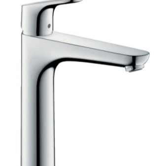 Змішувач для ванної Hansgrohe: вибираємо моделі з довгим виливом, з кріпленням на борт і термостатом, комплект 3 в 1 і підлоговий