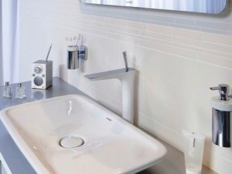 Змішувач для ванної Hansgrohe: вибираємо моделі з довгим виливом, з кріпленням на борт і термостатом, комплект 3 в 1 і підлоговий
