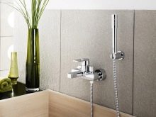 Змішувач для ванної Hansgrohe: вибираємо моделі з довгим виливом, з кріпленням на борт і термостатом, комплект 3 в 1 і підлоговий