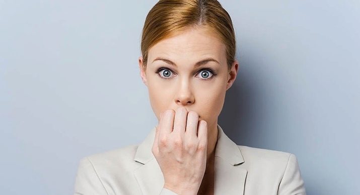 Значення блакитного кольору: що означає в психології людини? Характеристика блакитного кольору і що він символізує в одязі жінки?