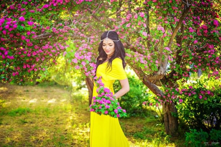 Значення жовтого кольору: як характеризується в психології людини і що символізує в одязі жінки?