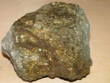 Золото з каменю (21 фото): як добути золото з каменю в домашніх умовах? В яких каменях міститься і як виглядає? Афінаж з піриту